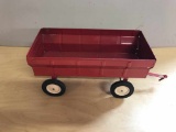 IH Red Wagon - No box
