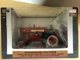 International W450 - Highly Detailed Diesel Wide Front End Tractor With Electrall