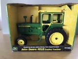 2000 JD 4010 - 40th Anniversary Collector Edition With Hiniker Cab