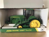 1998 JD 8400T - Collector Edition, No Waterloo Decal