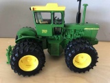 2003 JD 7020 - 2003 National Farm Toy Show Tractor