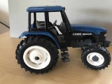 1997 NH 8260 - FWA, 1997 Toy Farmer National Farm Toy Show