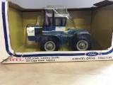 1981 Ford FW-60 - Cab, Duals, 4WD, Gray Top