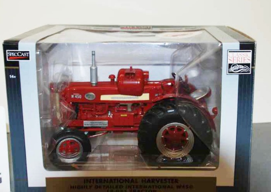 IH W450 LP-Gas Tractor - SpecCast - Classic Series