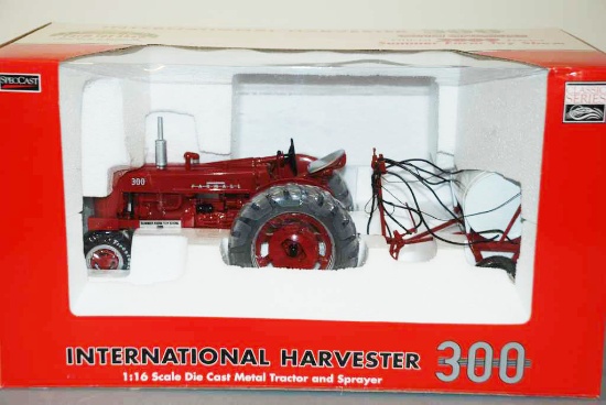 IH 300 Tractor with Sprayer - SpecCast - Classic Series