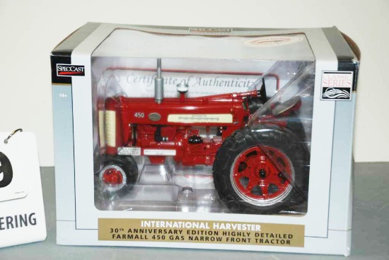 IH Farmall 450 Gas NF Tractor - 30th Anniv Edition - SpecCast - Classic Series