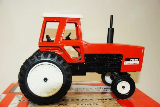 Allis Chalmers 7045 Tractor - The Toy Tractor Times Anniversary 2000