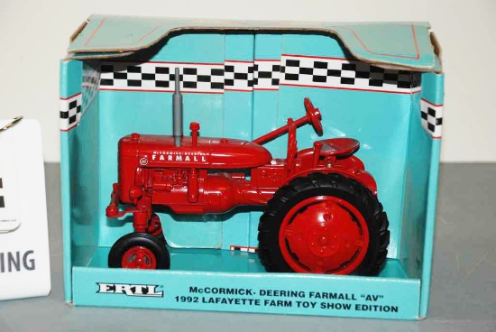 McCormick-Deering Farmall "AV" WF Tractor