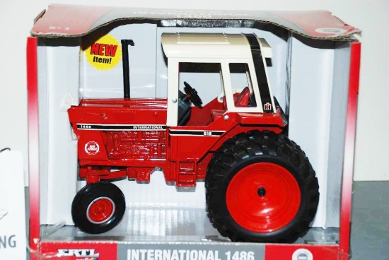 International 1486 WF Red Power Tractor - Ertl
