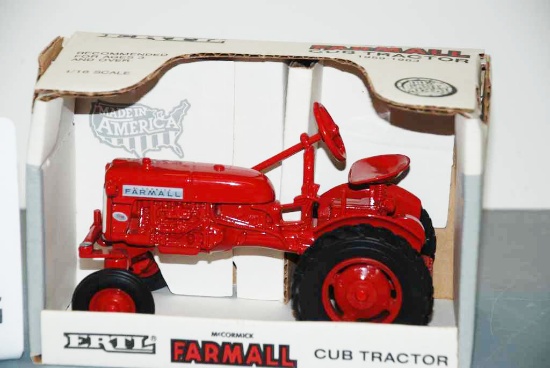 McCormick Farmall Cub Tractor - Ertl