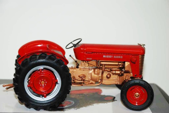 Massey-Harris MH50 (1956) WF Tractor - Universal Hobbies