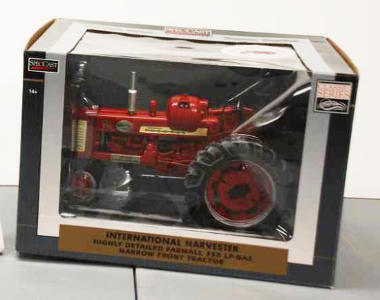 IH Farmall 350 LP-Gas NF Tractor, highly detailed - SpecCast Collectibles