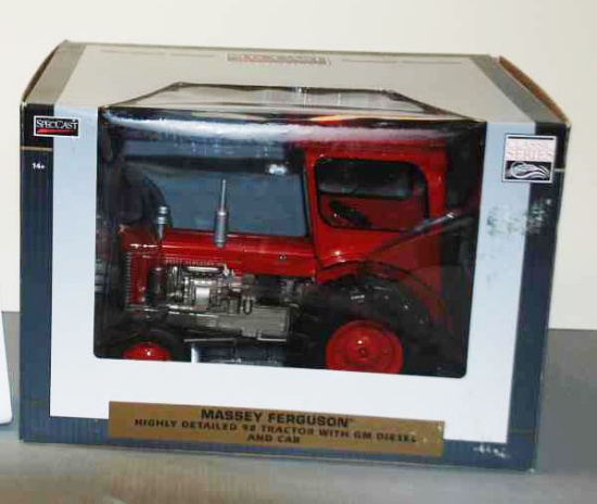 Massey Ferguson 98 Tractor w/GM Diesel and Cab - SpecCast - Classic Series