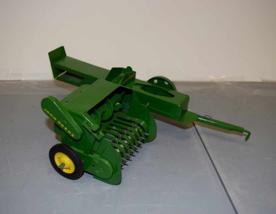 John Deere 14T Baler 1952 Carter - 1/16 Scale (Repaint, No Box)