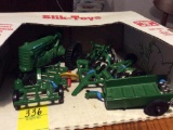 MM Slik Farm Toy Set, NIB