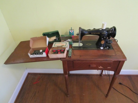 Singer Sewing Machine with Accessories and Attachments