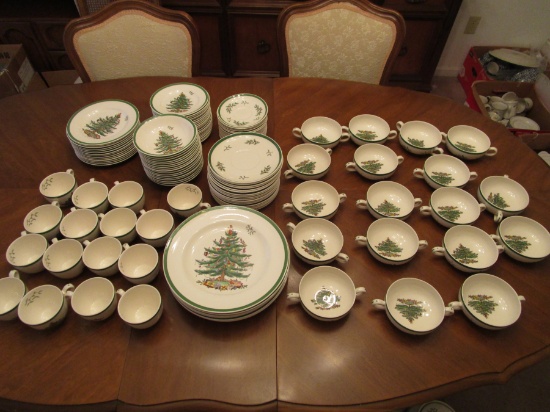 Lot of 129 Pieces of Spode Christmas Tree