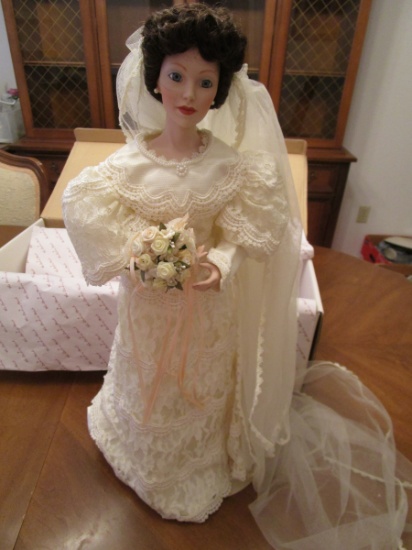 The Danbury Mint "Catherine" A Victorian Bride Doll