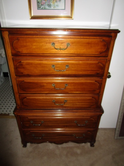 Henry Link Chest of Drawers