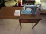 Underwood Deluxe Sewing Machine