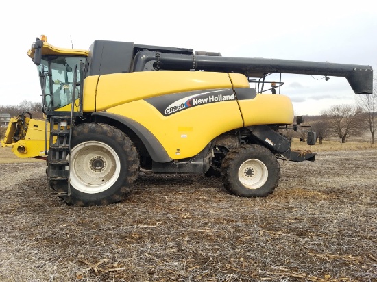 2003 New Holland CR960 Twin Rotor Combine