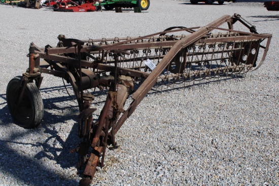 Allis Chalmers Rake-Tedder