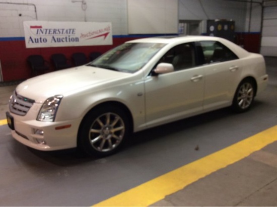 2007 Cadillac STS AWD ONLY 94K Miles!