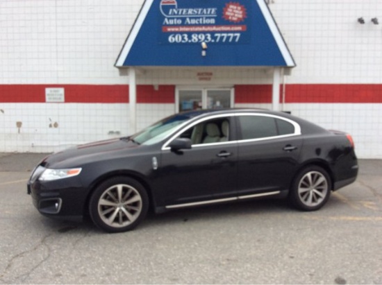 2009 Lincoln MKS LUXURIOUS & LOADED!!