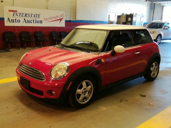 2008 MINI Cooper Hardtop LOW MILES!!