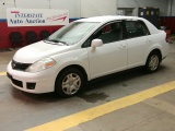 2010 Nissan Versa LOW MILES!!