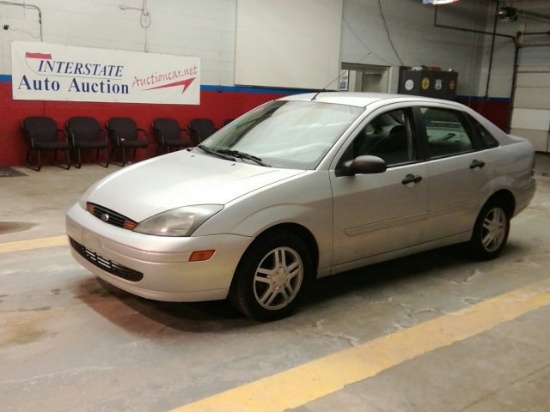 2003 Ford Focus LOW MILES!!