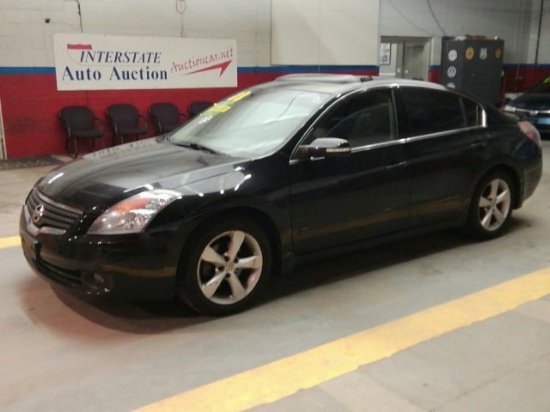 2008 Nissan Altima ONLY 88K SUPER LOW MILES!!