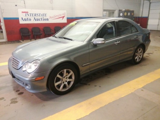 2007 Mercedes-Benz C-Class AWD