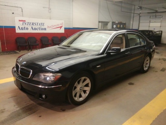 2007 BMW 7 Series FULLY LOADED!!