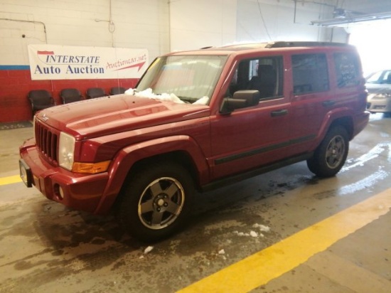 2006 Jeep Commander 4x4 3rd ROW SEATING!