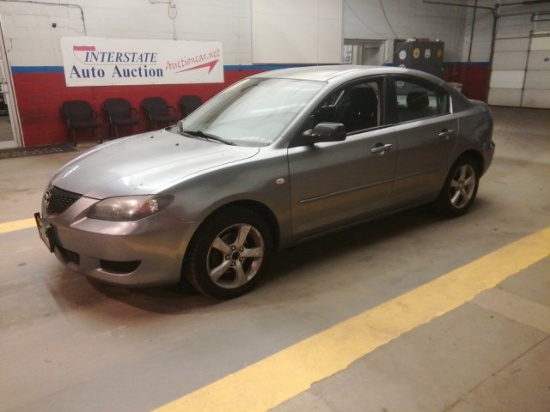 2006 Mazda Mazda3 LOW MILES!!