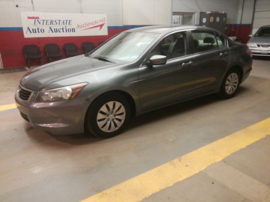 2008 Honda Accord Sdn LOW MILES!