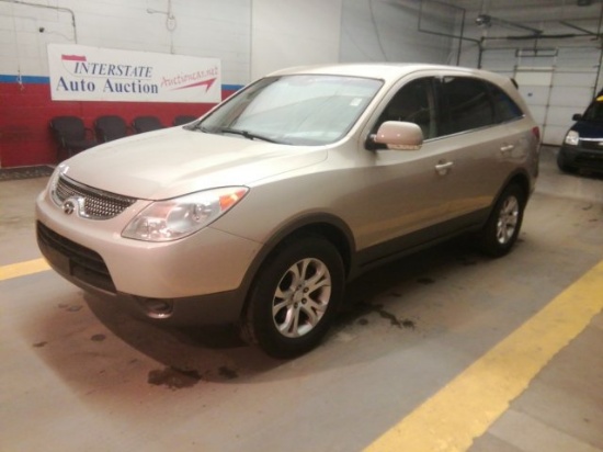 2007 Hyundai Veracruz AWD 3rd Row LOW MILES!!