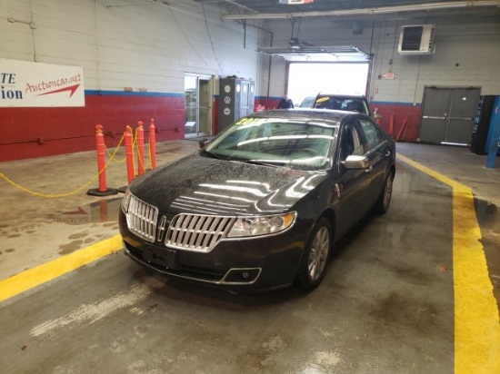 2010 Lincoln MKZ *BLACK ON BLACK*