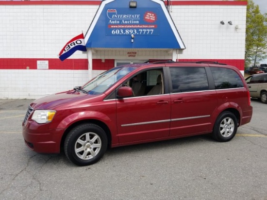 2010 Chrysler Town & Country