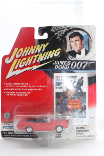 Lot 413- JOHNNY LIGHTNING JAMES BOND CAR LOT