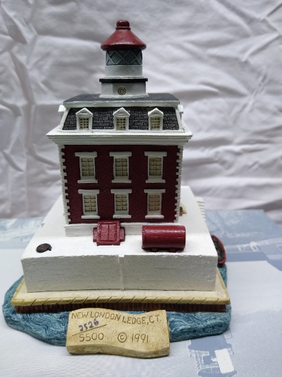 Lot 458- NEW LONDON CT LIGHTHOUSE