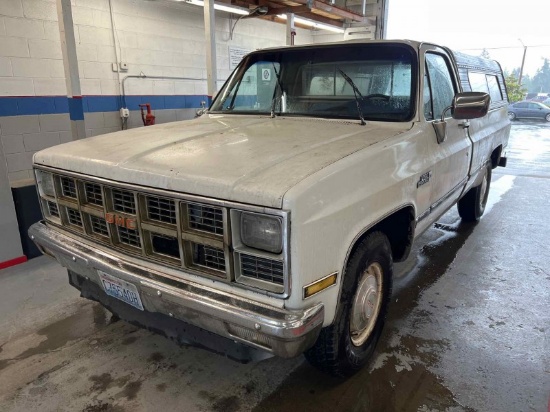 1982 GMC C2500 Sierra Grande Pickup