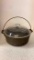 vintage cast iron Dutch oven 5 qt glass lid