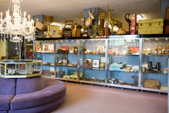 Young's Consignment Center Online 070822