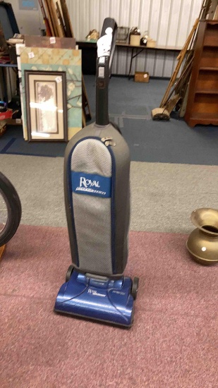 Royal pro series vacuum