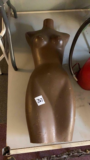 Womens mannequin