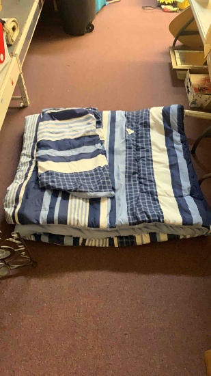 King sized comforter and pillow cases