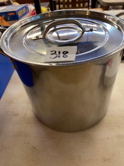 pot with lid