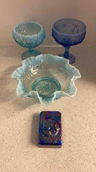 4 new old stock Fenton glass 2 compotes, bowls, paperweight